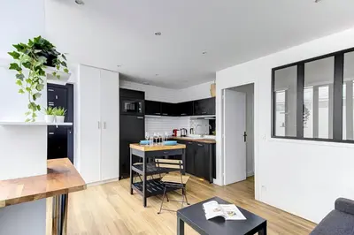 Cuisine ou kitchenette dans l'établissement 318 Suite Pivert - Superb apartment in Paris