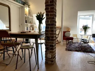 Coin salon dans l'établissement Appartement cosy dans le 9e