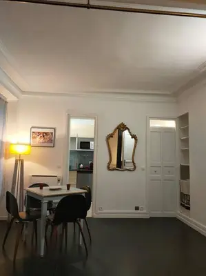 Plan de l'établissement Appartement les Abbesses