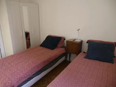 Un ou plusieurs lits dans un hébergement de l'établissement Appartement de designer, Grand Paris pour 6 personnes, Metro 14