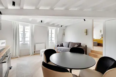 Coin salon dans l'établissement Pick A Flat's Apartement in Saint-Germain-des-Prés - Rue de Seine