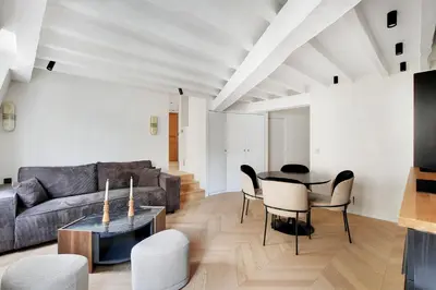 Coin salon dans l'établissement Pick A Flat's Apartement in Saint-Germain-des-Prés - Rue de Seine