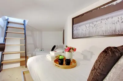 Plan de l'établissement Accueillant et moderne - 2BR 4P - Sacré Coeur