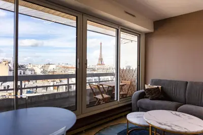 Coin salon dans l'établissement Appartement Vue Tour Eiffel