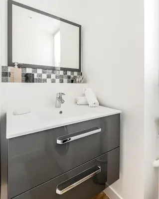 Salle de bains dans l'établissement 1 bedroomed Apartment Repos