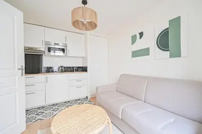 Cuisine ou kitchenette dans l'établissement le Marais