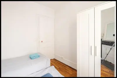 Un ou plusieurs lits dans un hébergement de l'établissement Paris en 10 min, T3 dans le centre ville de Puteaux