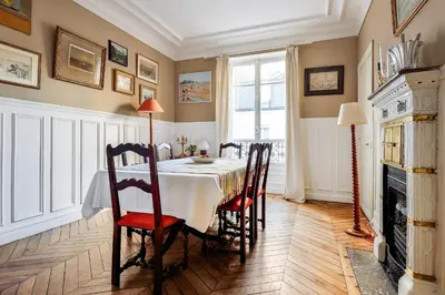 Cuisine ou kitchenette dans l'établissement Appartement Panel - Welkeys