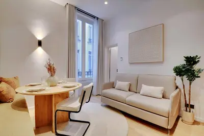 Coin salon dans l'établissement Dream Home near Sacre Coeur