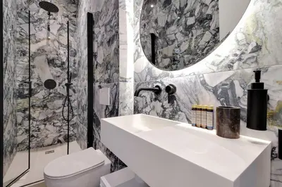 Salle de bains dans l'établissement Dream Home near Sacre Coeur