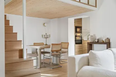 Cuisine ou kitchenette dans l'établissement Suite luxueuse avec jardin privé Sauna et Jacuzzi