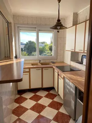 Cuisine ou kitchenette dans l'établissement Studio Gentilly/Paris 14