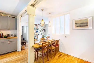Cuisine ou kitchenette dans l'établissement GuestReady - Family Retreat in Bastille