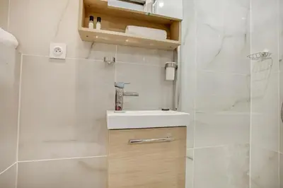Salle de bains dans l'établissement Tiny boutique studio in Paris 11