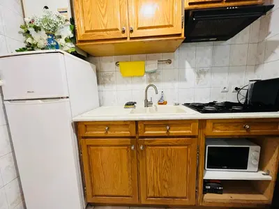 Cuisine ou kitchenette dans l'établissement two-bedroom flat near Pompidou Centre