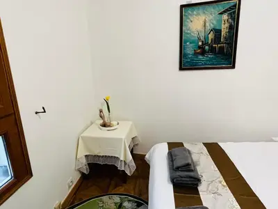 Un ou plusieurs lits dans un hébergement de l'établissement two-bedroom flat near Pompidou Centre