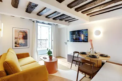 Télévision ou salle de divertissement dans l'établissement Amazing apartment 6P/2BR - Bastille