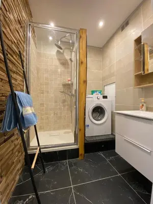 Salle de bains dans l'établissement Full Loft in PARIS - 2 single beds for 2 - Chinatown