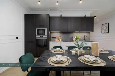 Cuisine ou kitchenette dans l'établissement PoeticStay - Champs d'Elysée
