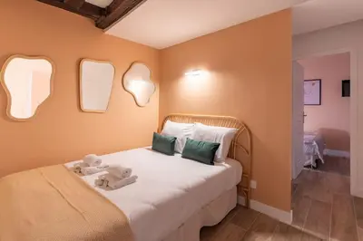 Un ou plusieurs lits dans un hébergement de l'établissement Ideal and cozy 2BD in Saint-Martin