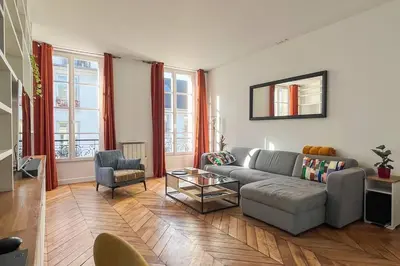 Coin salon dans l'établissement Luxurious Apartment in Marais