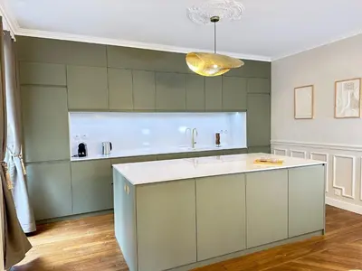 Cuisine ou kitchenette dans l'établissement Le Marais - Prestige apartment with AC and lift for 8