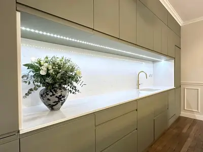 Cuisine ou kitchenette dans l'établissement Le Marais - Prestige apartment with AC and lift for 8