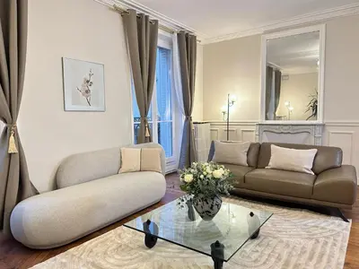 Coin salon dans l'établissement Le Marais - Prestige apartment with AC and lift for 8