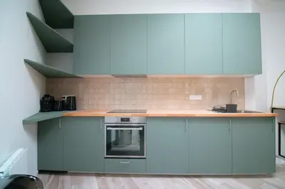 Cuisine ou kitchenette dans l'établissement Séjournez dans un havre de paix au cœur de Paris