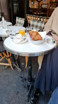 Nourriture dans l'appartement ou à proximité
