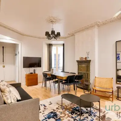 Urban Flat 57 - Luxury 4BDR Parisian Flat in Paris