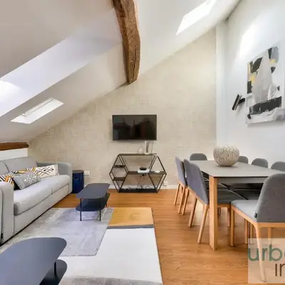 Urban Flat 117 - Charming 3BDR Apartment in Paris