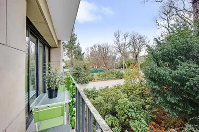 Jardin de l'établissement Bel appartement 3 pièces 2 chambres 76M2 + balcon + Parking