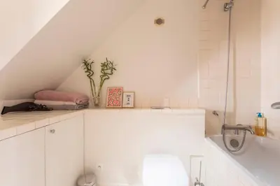 Plan de l'établissement Notre-Dame Stunning 2 BR air conditioned Flat