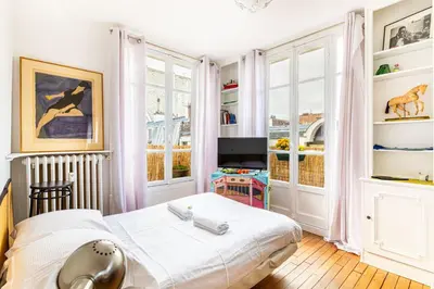 Un ou plusieurs lits dans un hébergement de l'établissement GuestReady - Studio Élégant vous Attend!