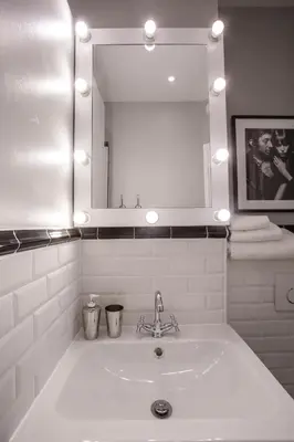 Salle de bains dans l'établissement Duplex cinéma face au Parc des Expositions