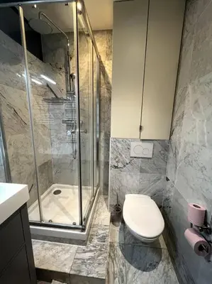Salle de bains dans l'établissement 4 personnes - St Lazar sur cour