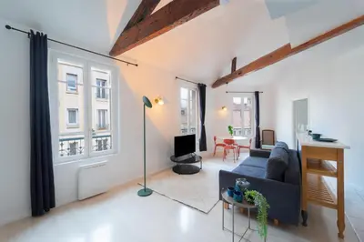 Coin salon dans l'établissement Appartements de charme Paris Expo Porte de Versailles