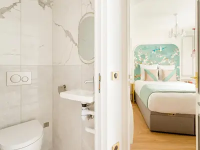 Salle de bains dans l'établissement Merveil - Luxury Suite - Champs Elysees -St George