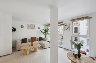 Coin salon dans l'établissement A Rooftop in Paris