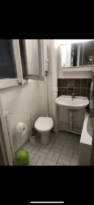 Salle de bains dans l'établissement Studio sympa,proche de la gare