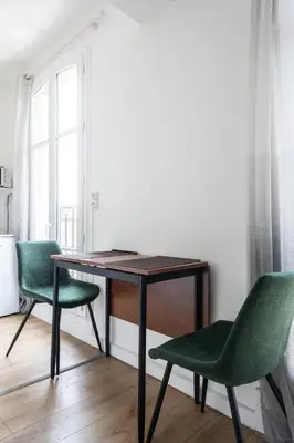 Coin salon dans l'établissement Cocon aux portes de Paris | By Airnest