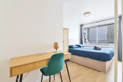 Plan de l'établissement Appartement Quartier Canal Saint Martin Free Netflix