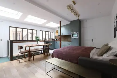 Coin salon dans l'établissement Sous Plex 6 personnes - PARIS 11