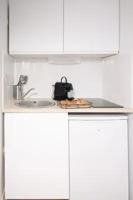 Cuisine ou kitchenette dans l'établissement cosy studio#heart of Le Marais