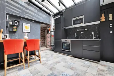 Cuisine ou kitchenette dans l'établissement Amazing apartment 10P3BR Beaubourg - Centre de Paris