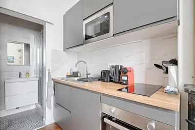 Cuisine ou kitchenette dans l'établissement Liège - Saint-Lazare, Best location very central