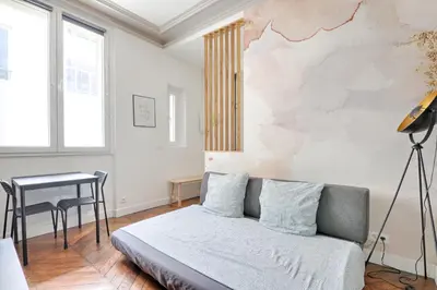 Un ou plusieurs lits dans un hébergement de l'établissement Liège - Saint-Lazare, Best location very central