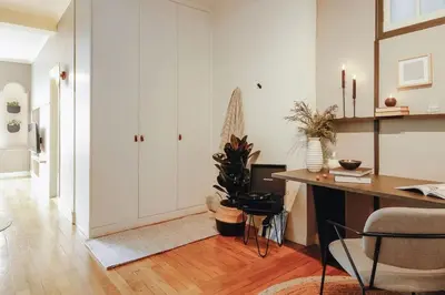 Coin salon dans l'établissement Royo - 1 chambre à Auteuil