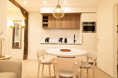 Cuisine ou kitchenette dans l'établissement New Luxury apartment - 4 people